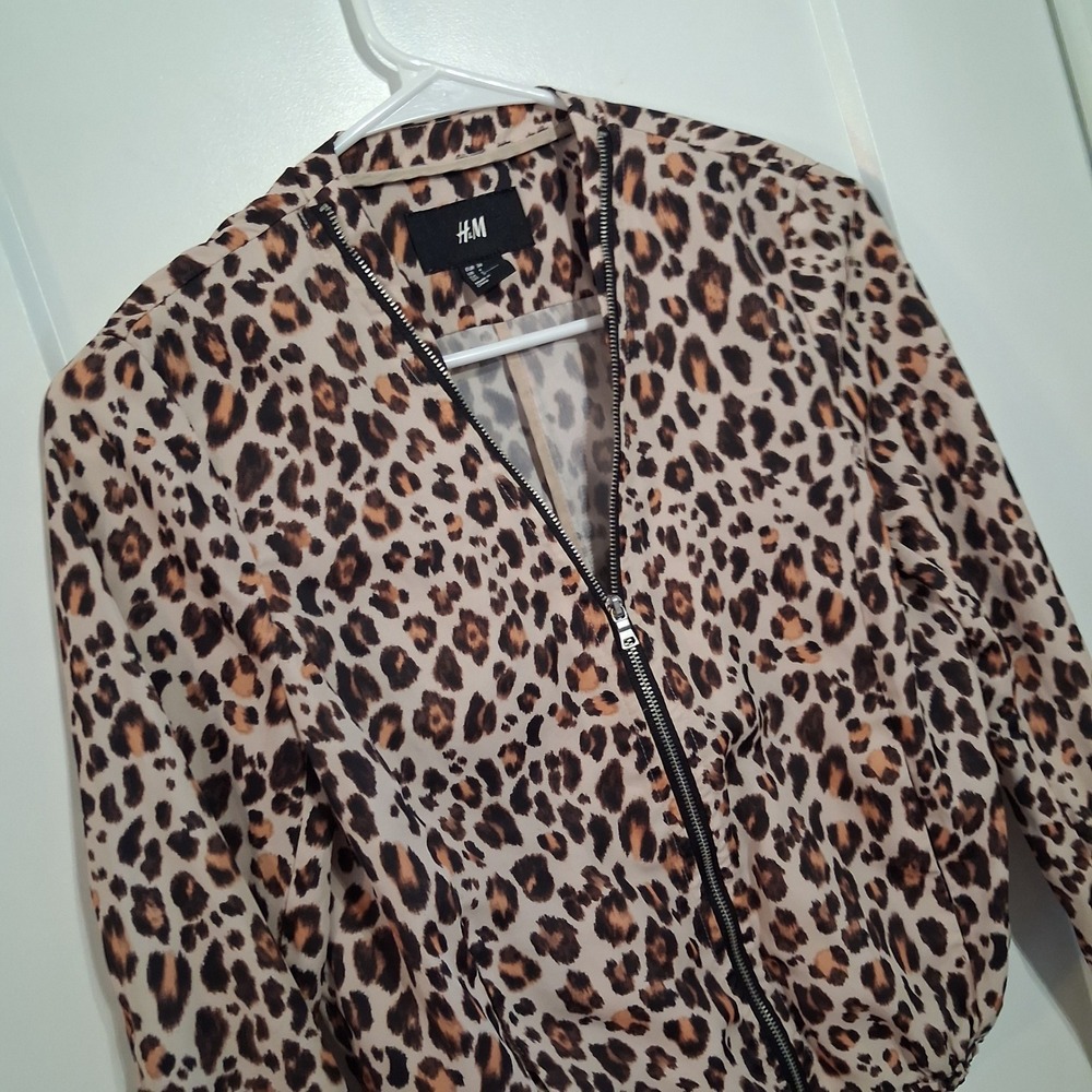 H&M Bomber Jacket Womens 4 Leopard Print Brown Zip Up Lightweight Casual Chic